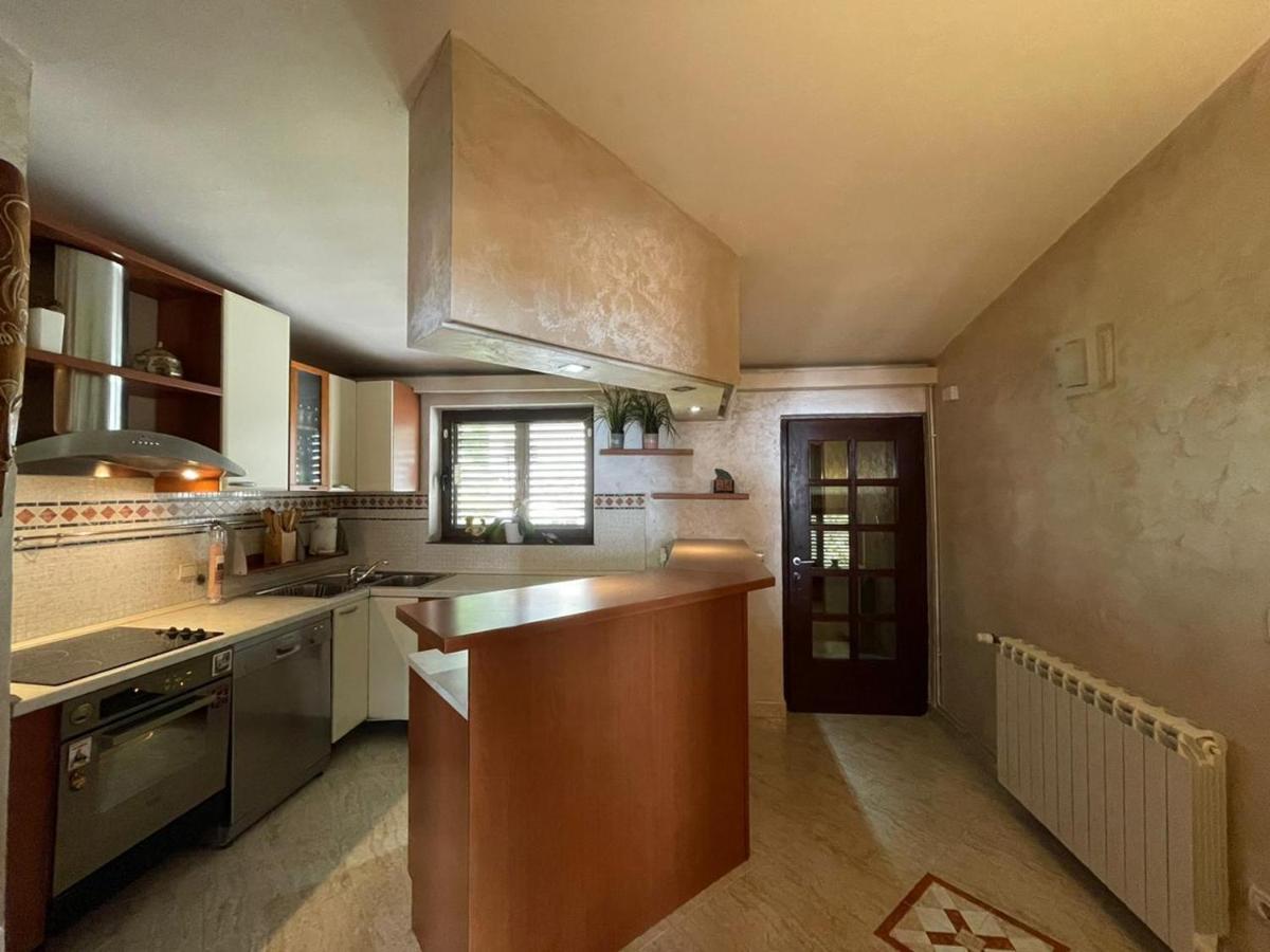 La Grande Apartments Котор Екстериор снимка